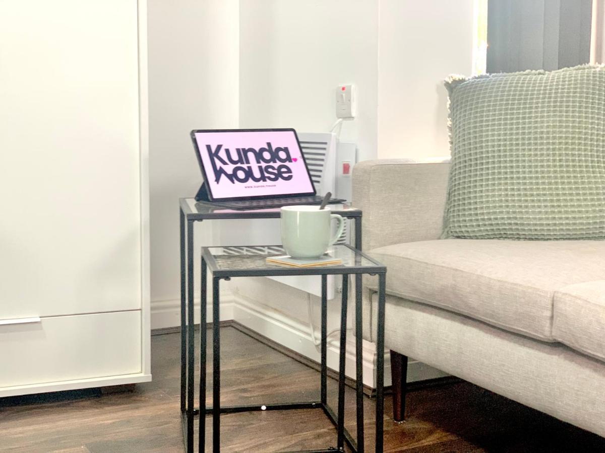 Kunda House Moseley Apartments เบอร์มิงแฮม ภายนอก รูปภาพ